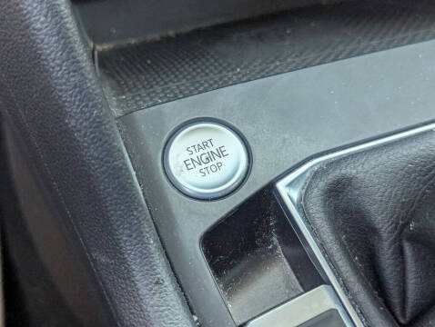 2022 Volkswagen Taos SE 4Motion