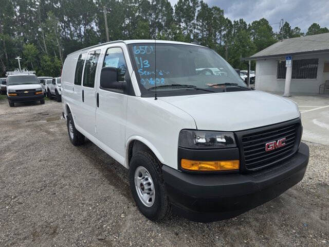2025 GMC Savana 2500