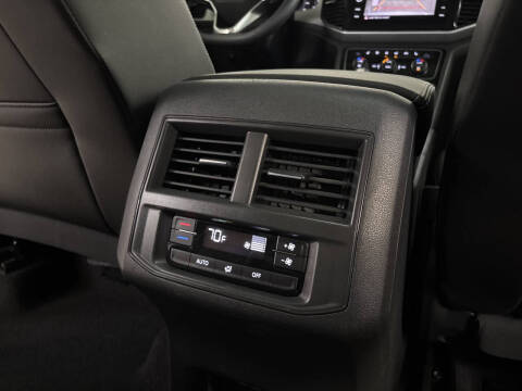 2023 Volkswagen Atlas V6 SE