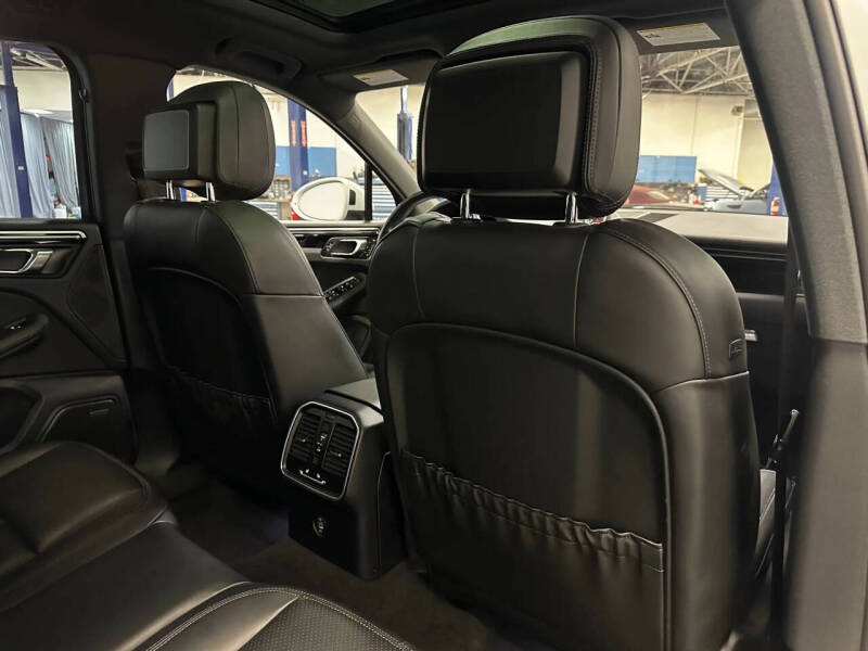 2018 Porsche Macan S