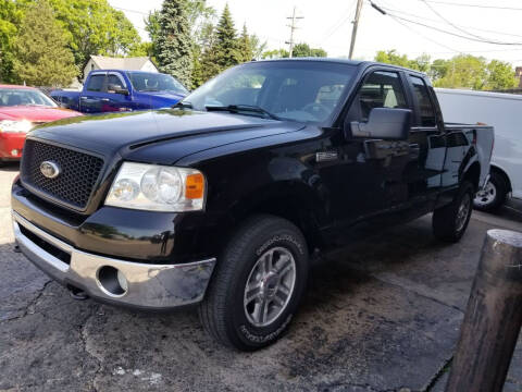 2006 Ford F-150 for sale at DALE'S AUTO INC in Mount Clemens MI