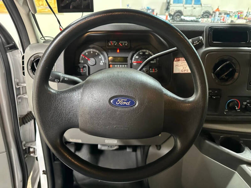 2013 Ford E-Series E-150