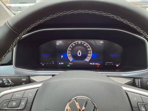 2025 Volkswagen Taos SE