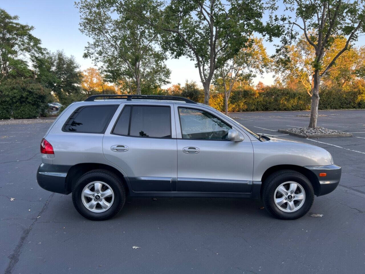 2005 Hyundai SANTA FE for sale at Barakat Auto Sales LLC in Sacramento, CA