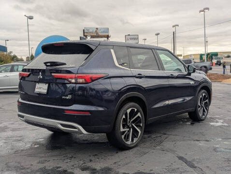 2025 Mitsubishi Outlander PHEV SE