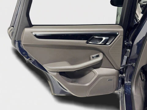 2018 Porsche Macan S