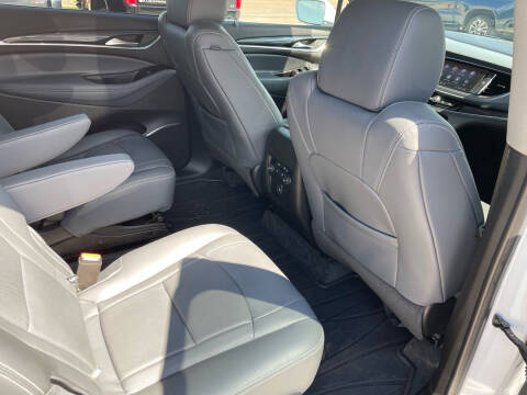 2020 Buick Enclave Essence