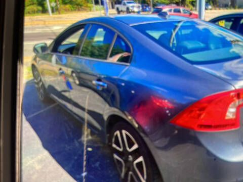 2017 Volvo S60 T5 Dynamic