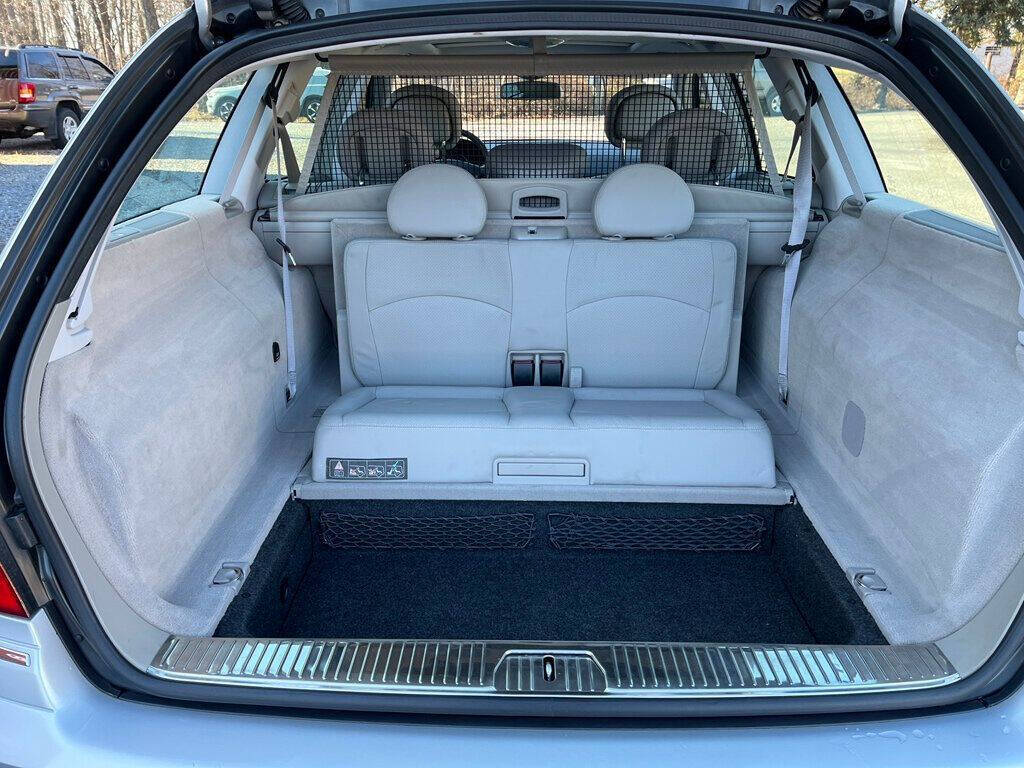 2006 Mercedes-Benz E-Class 38