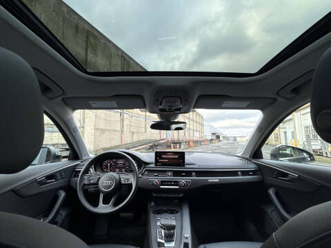 2017 Audi A4 2.0T quattro Premium Plus