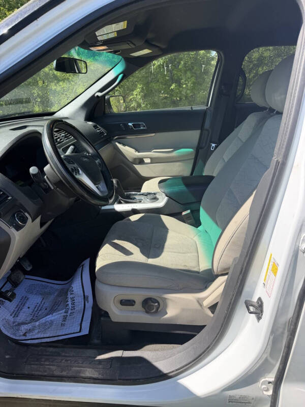 2015 Ford Explorer