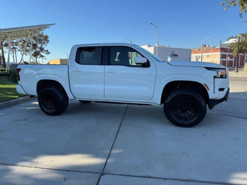 2022 Nissan Frontier S