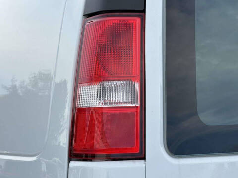 2025 Chevrolet Express 2500