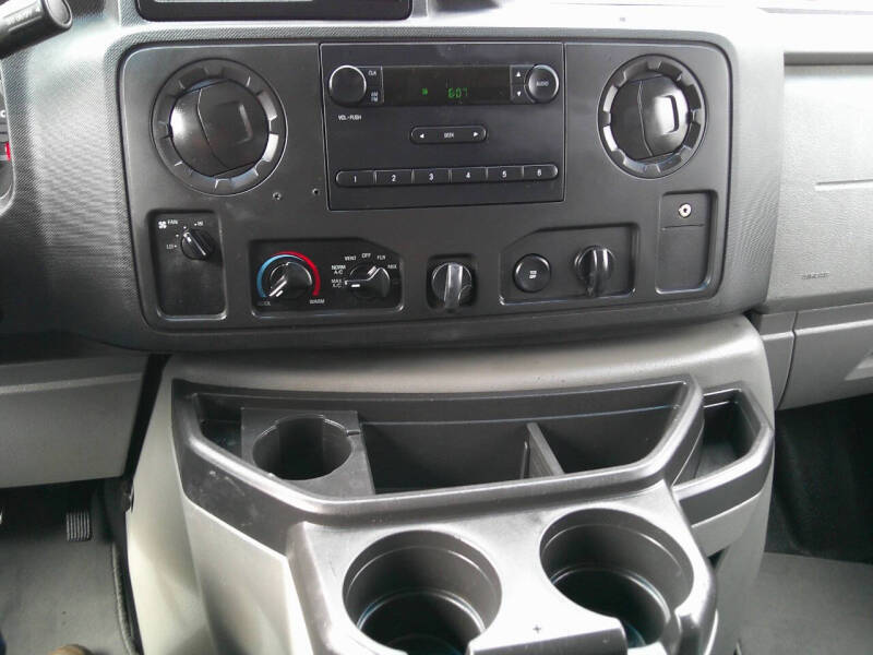 2014 Ford E-Series E-150