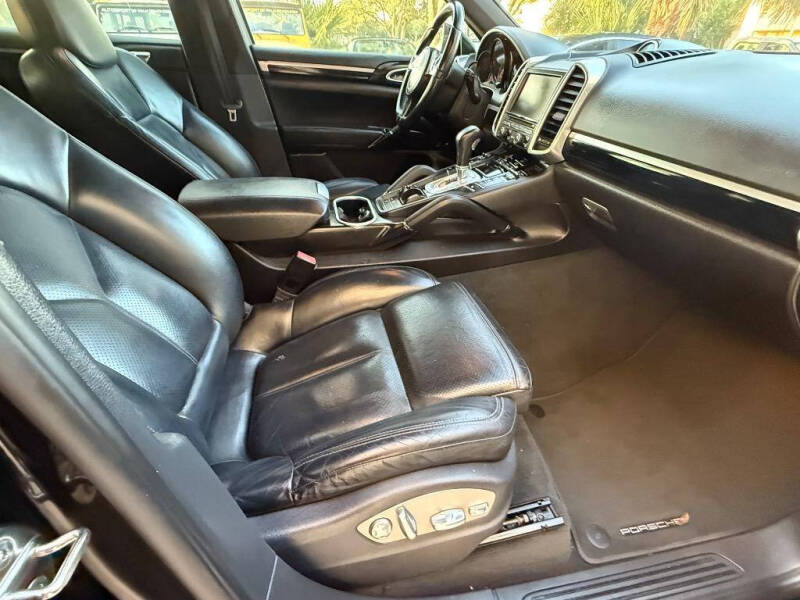 2014 Porsche Cayenne