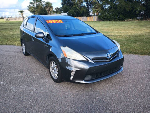 2012 Toyota Prius v Five