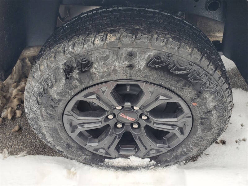 2025 GMC Canyon Elevation