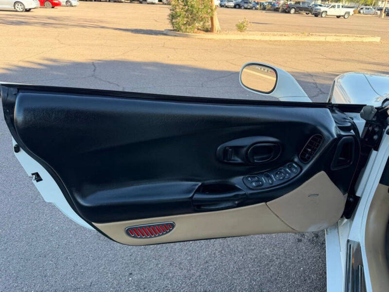 2003 Chevrolet Corvette