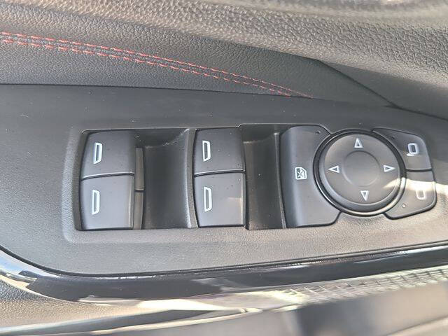 2025 Chevrolet Trax RS