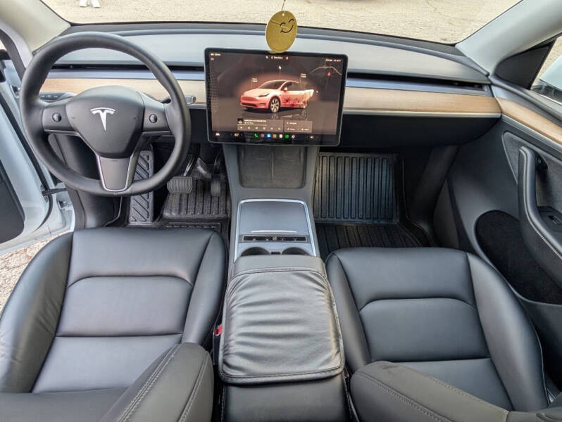 2023 Tesla Model Y Long Range