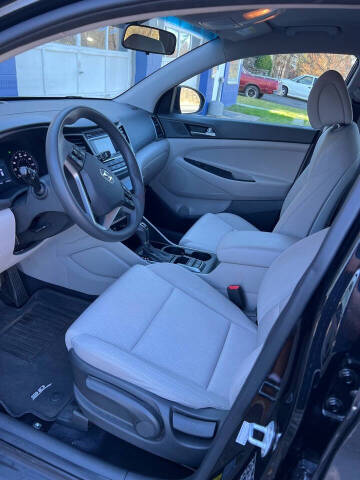 2018 Hyundai Tucson SE