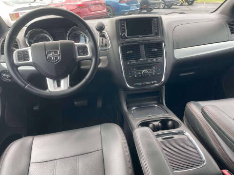 2017 Dodge Grand Caravan GT