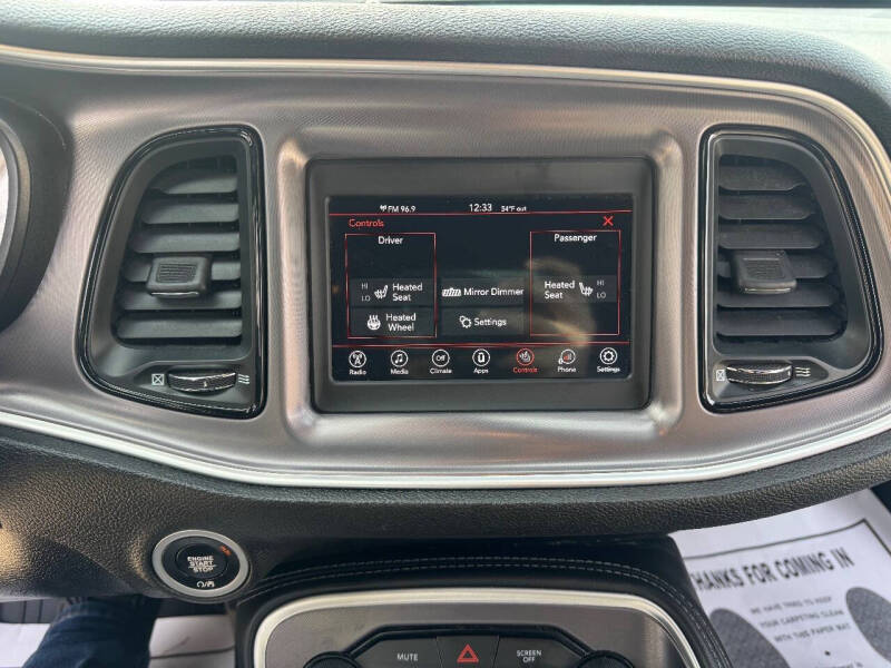 2020 Dodge Challenger SXT