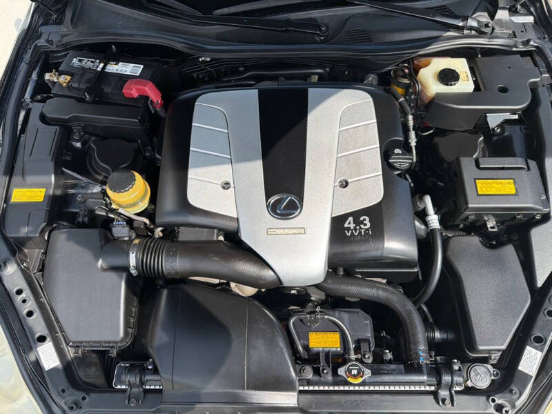 2008 Lexus SC 430