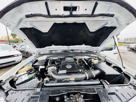 2015 Nissan Frontier SV