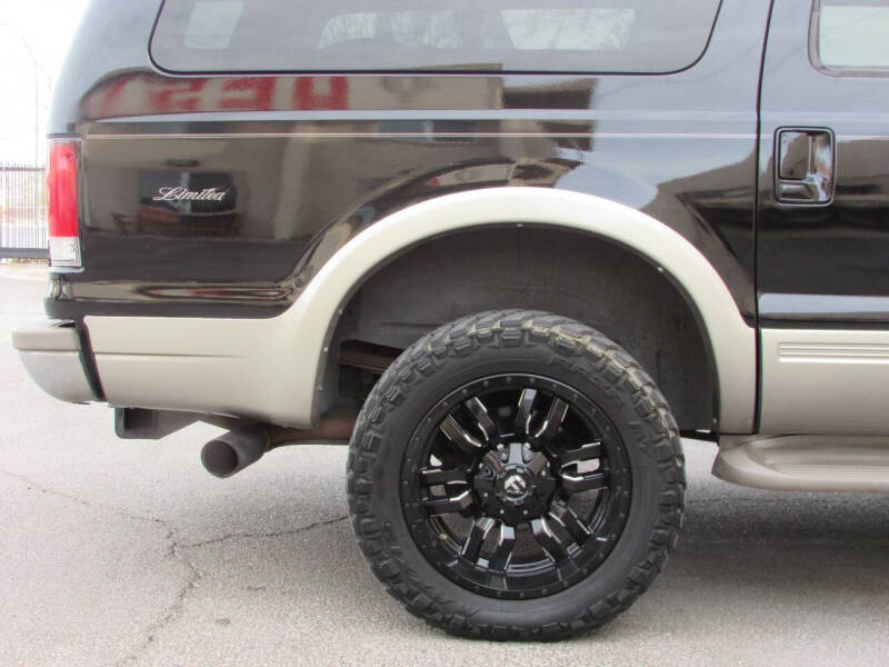 2000 Ford Excursion Limited photo 27