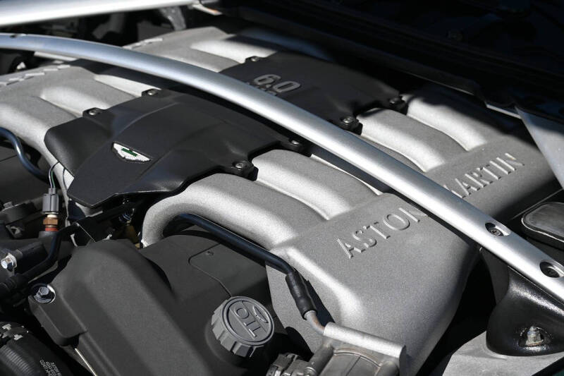 2006 Aston Martin DB9 Volante