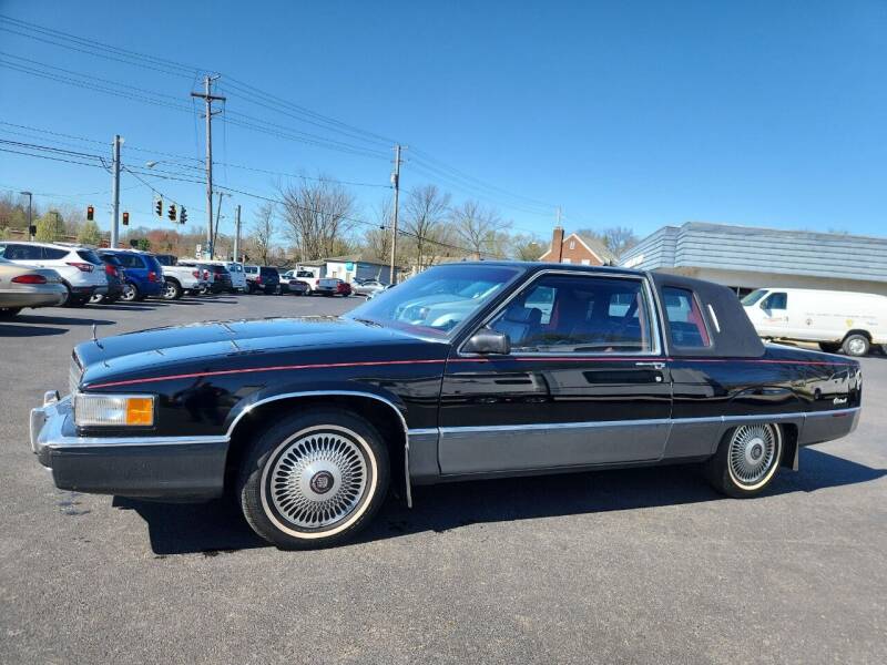 1989 Cadillac Fleetwood for sale at COLONIAL AUTO SALES in North Lima OH