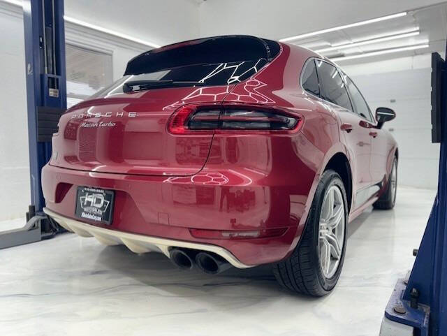 2015 Porsche Macan Turbo