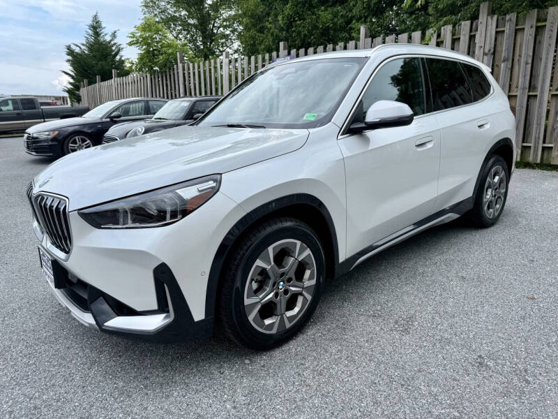 2024 BMW X1 28i's photo