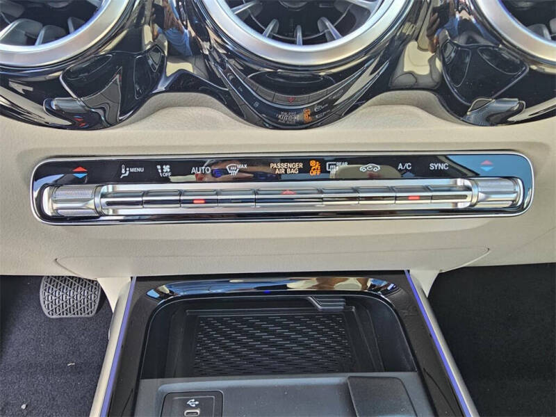 2025 Mercedes-Benz GLB GLB 250