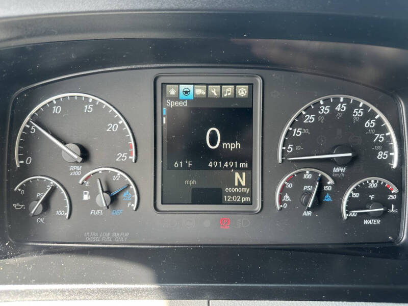 2020 Freightliner Cascadia