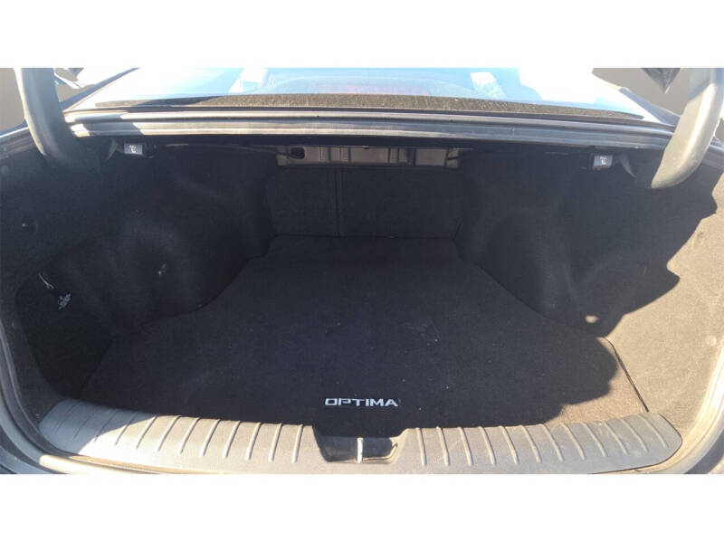 2019 Kia Optima LX