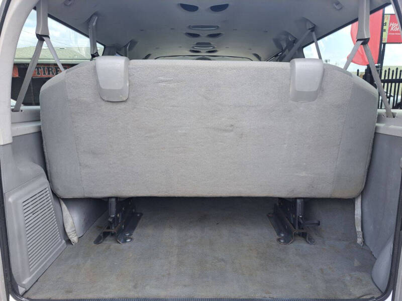 2008 Ford E-Series E-350 SD XLT