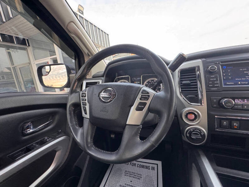2017 Nissan Titan PRO-4X