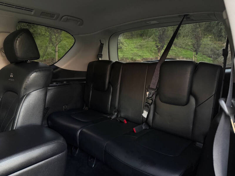 2011 Infiniti QX56