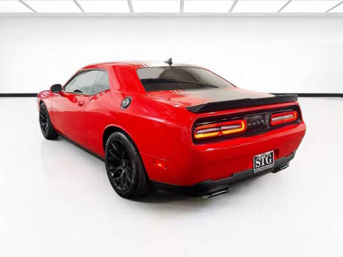 2018 Dodge Challenger 392 HEMI Scat Pack Shaker