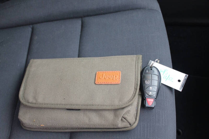 2012 Jeep Grand Cherokee Laredo