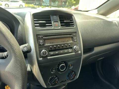 2016 Nissan Versa Note SV