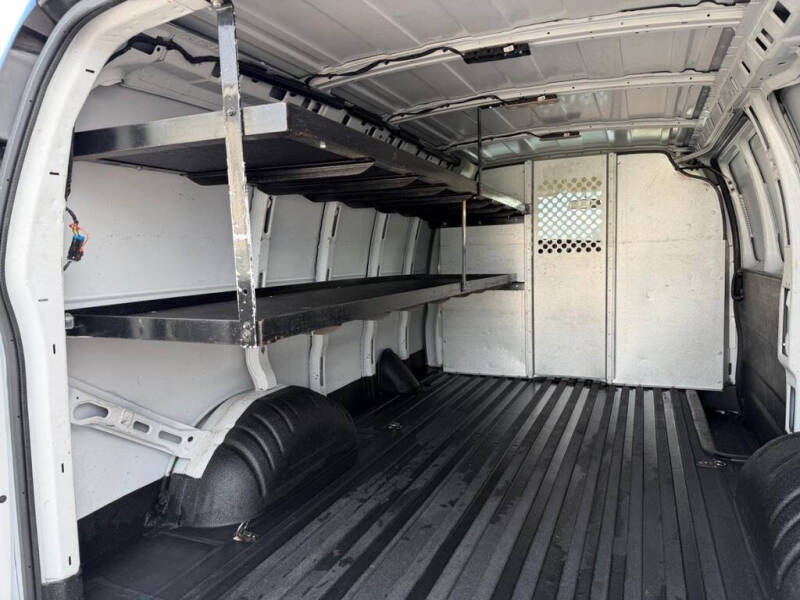 2019 Chevrolet Express 2500