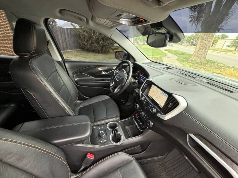 2021 GMC Terrain SLT