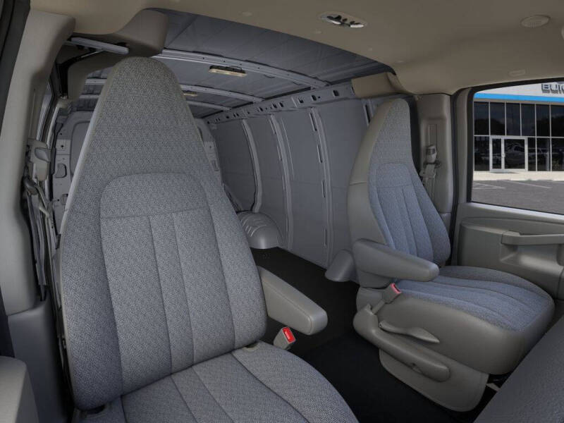 2026 Chevrolet Express 2500