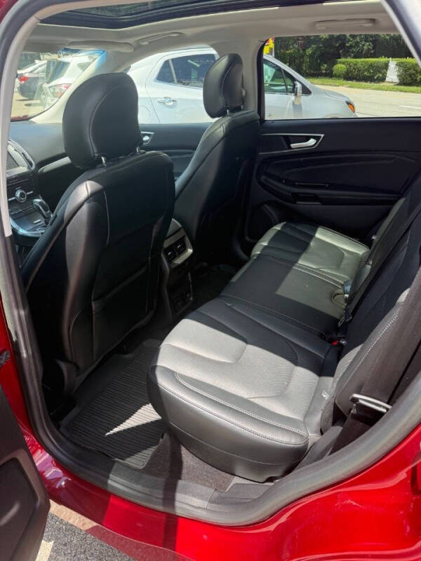 2017 Ford Edge Titanium