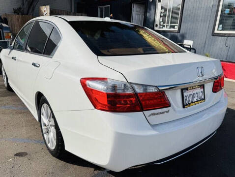 2013 Honda Accord EX-L w/Navi