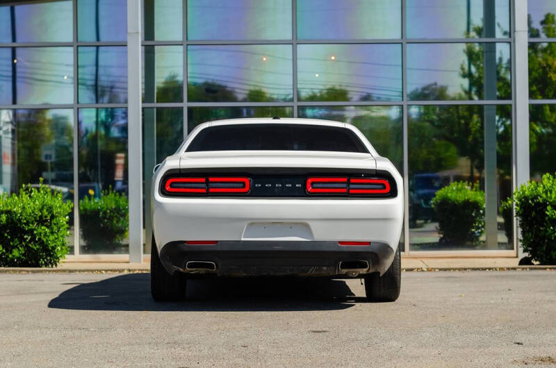 2015 Dodge Challenger SXT