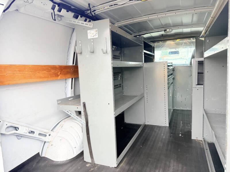 2013 Chevrolet Express 2500